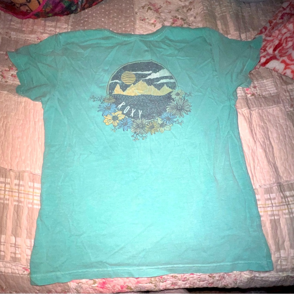 Teal Roxy billabong shirt. Gently used its too big on me.